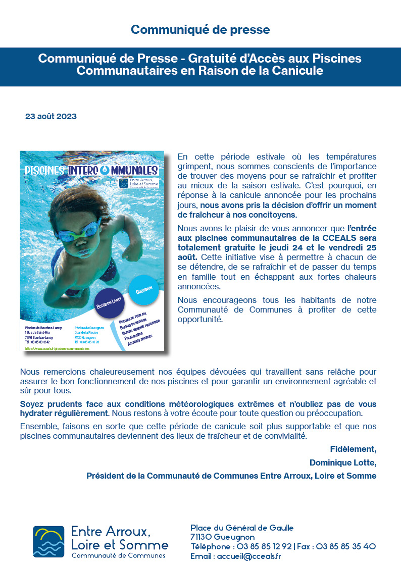 enfant qui nage dans une piscine 
